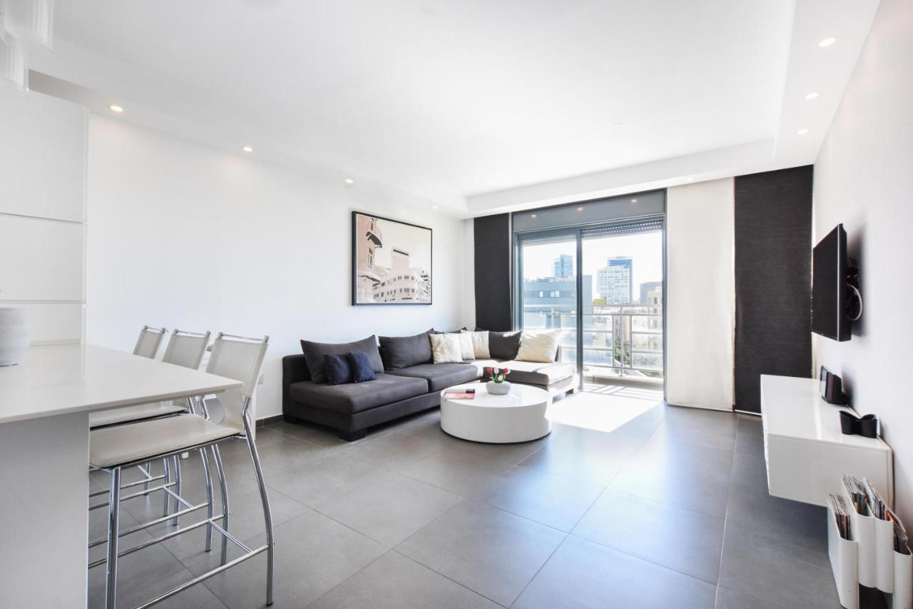 Spacious 2-Br In Shenkin Street By Holyguest Тель-Авив Экстерьер фото